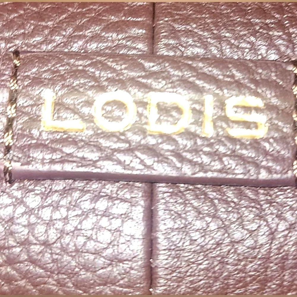 LODIS Rhoda Leather Crossbody Bag